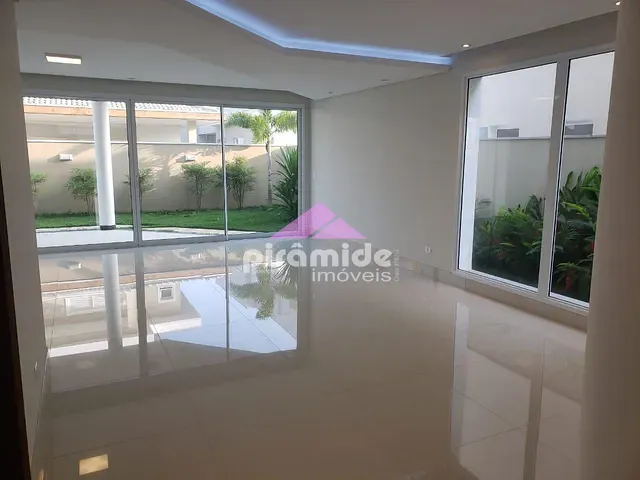 Casa com 450m², à venda, no bairro Urbanova em São José dos Campos