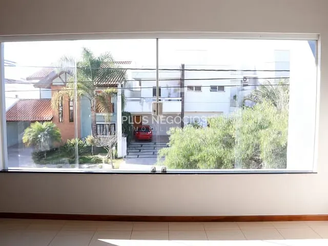 Casa com 300m² 3 quartos e 3 banheiros, à venda, no bairro Condomínio Aldeia da Mata em Votorantim