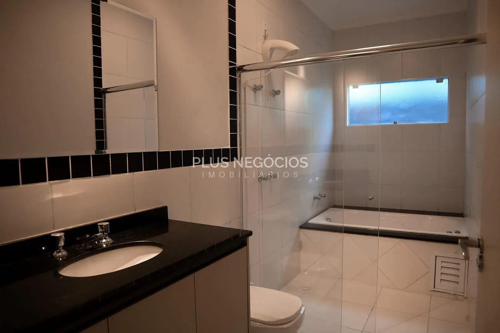 Casa, 3 quartos, 200 m² - Foto 18