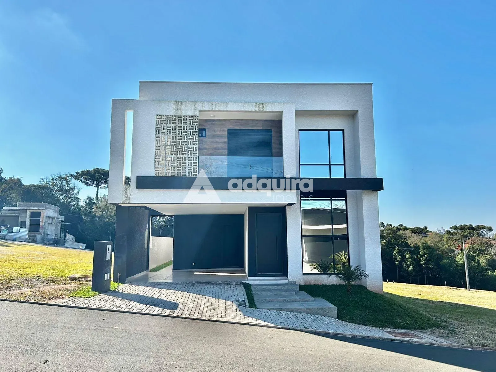Casa, 3 quartos, 210 m² - Foto 1