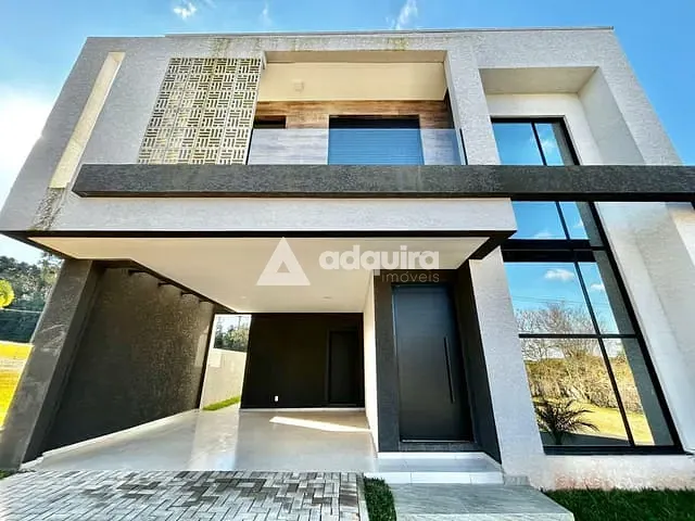 Casa com 208m² 3 quartos e 4 banheiros, à venda, no bairro Contorno em Ponta Grossa