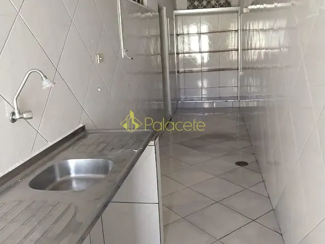 Casa com 250m² 3 quartos e 2 banheiros, à venda, no bairro Flor do Vale em Tremembé