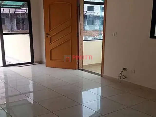 Casa 2 quartos e 2 banheiros, para alugar, no bairro Jardim Paramount em São Bernardo do Campo