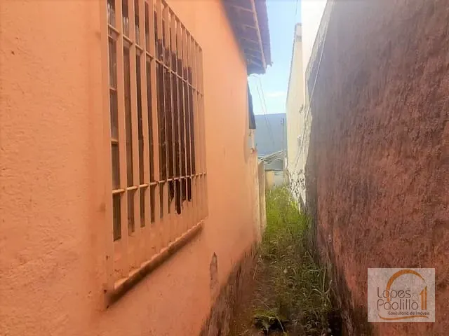 Casa com 240m² 2 quartos e 1 banheiro, à venda, no bairro Centro em Atibaia
