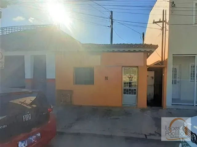 Casa com 240m² 2 quartos e 1 banheiro, à venda, no bairro Centro em Atibaia