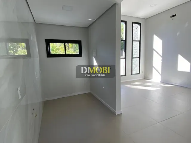 Casa 3 quartos e 2 banheiros, à venda, no bairro Oriço em Gravataí