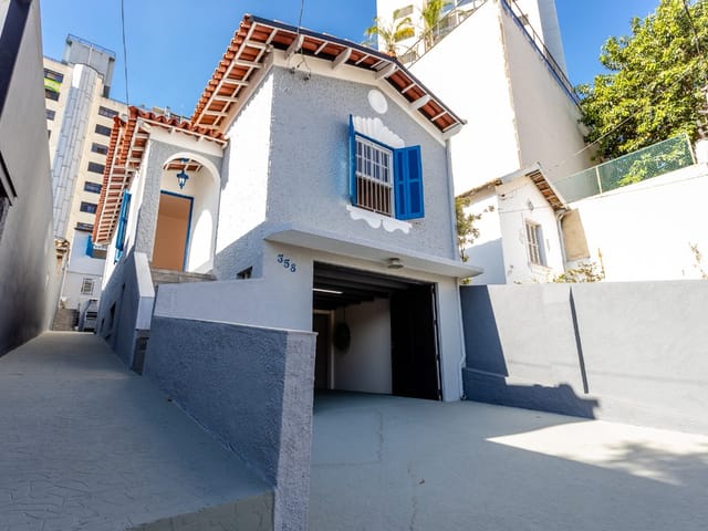 Foto do Casa - Casa para venda em Perdizes com 5 quartos , 266m² | Lares e Andares Imóveis