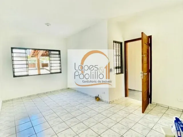 Casa com 100m² 2 quartos e 1 banheiro, para alugar, no bairro Jardim Alvinópolis em Atibaia
