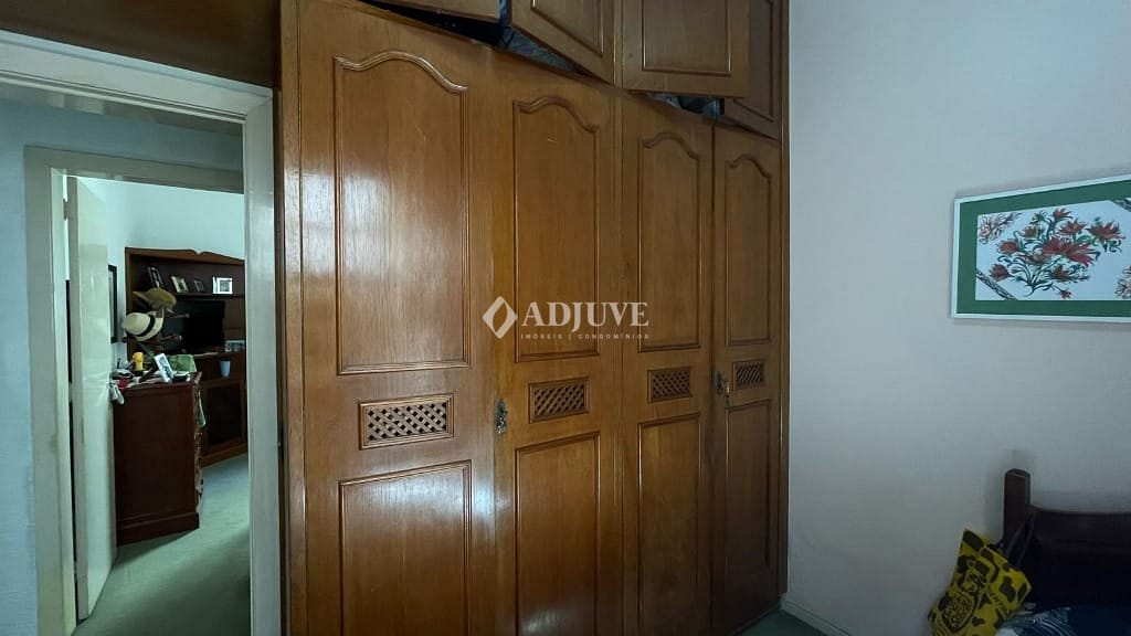 Casa à venda com 5 quartos, 200m² - Foto 6