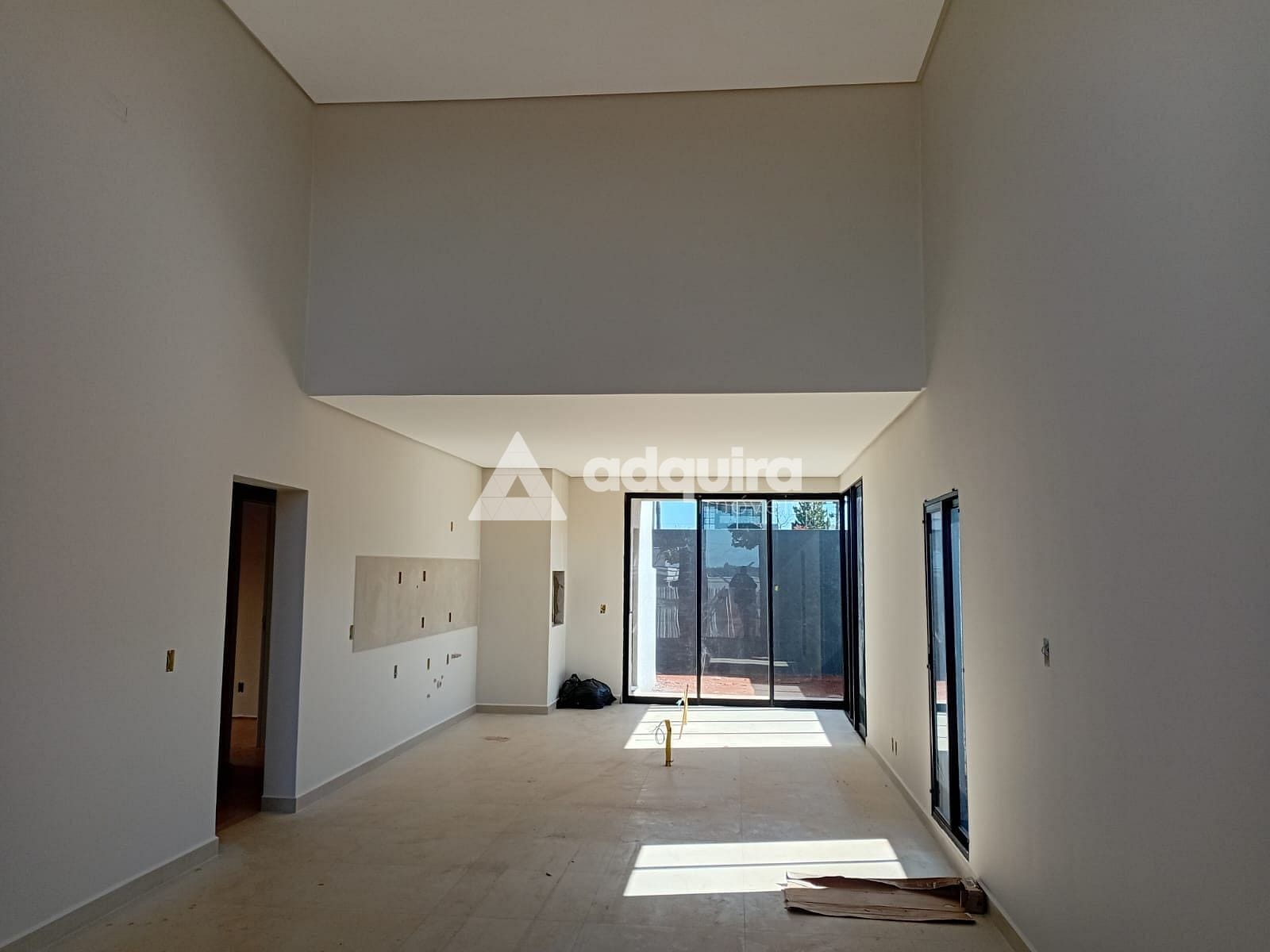 Casa à venda com 3 quartos, 150m² - Foto 3