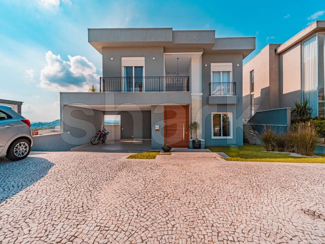 Casa com 514m² 4 quartos e 5 banheiros, à venda, no bairro Alphaville em Santana de Parnaíba
