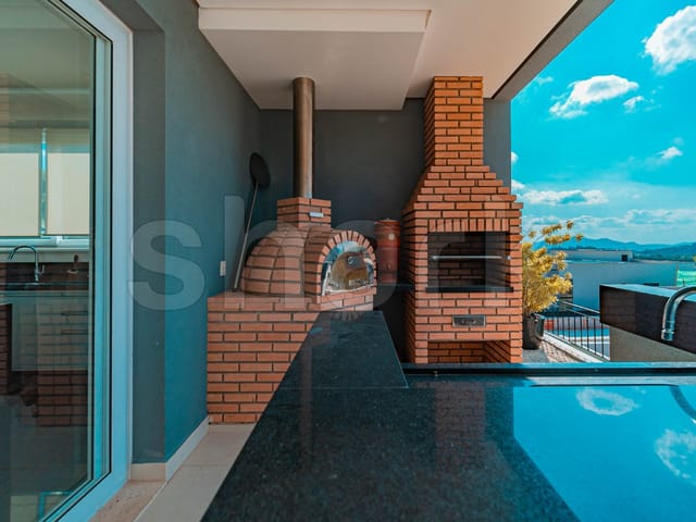 Casa com 514m² 4 quartos e 5 banheiros, à venda, no bairro Alphaville em Santana de Parnaíba