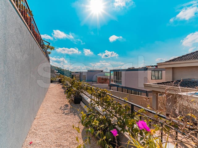 Casa com 514m² 4 quartos e 5 banheiros, à venda, no bairro Alphaville em Santana de Parnaíba