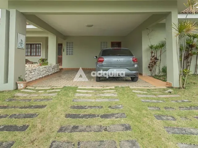 Casa com 880m² 4 quartos e 5 banheiros, à venda, no bairro Orfãs em Ponta Grossa