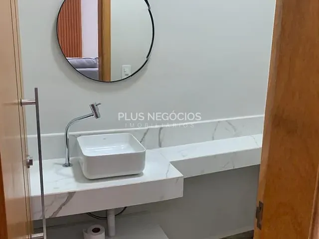 Casa com 282m² 3 quartos e 4 banheiros, à venda, no bairro Condomínio Villa dos Inglezes em Sorocaba