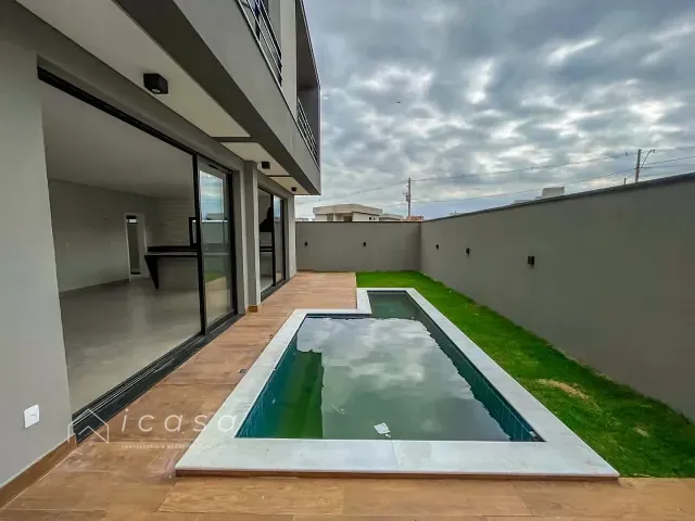 Casa com 250m² 3 quartos e 2 banheiros, à venda, no bairro da Floresta em São José dos Campos