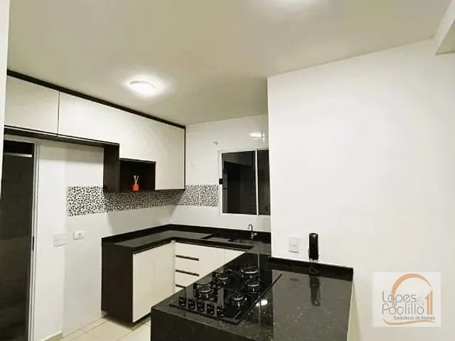 Casa com 90m² 2 quartos e 2 banheiros, à venda ou para alugar, no bairro Jardim Santo Antônio em Atibaia