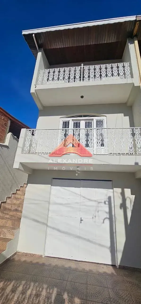 Casa, 3 quartos, 166 m² - Foto 1