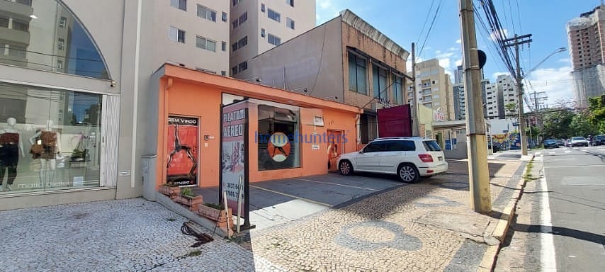 Casa para alugar com 1 quarto, 150m² - Foto 1