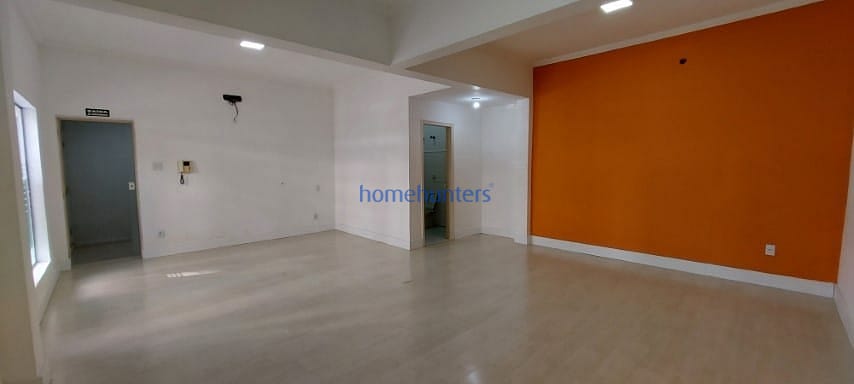 Casa para alugar com 1 quarto, 150m² - Foto 6