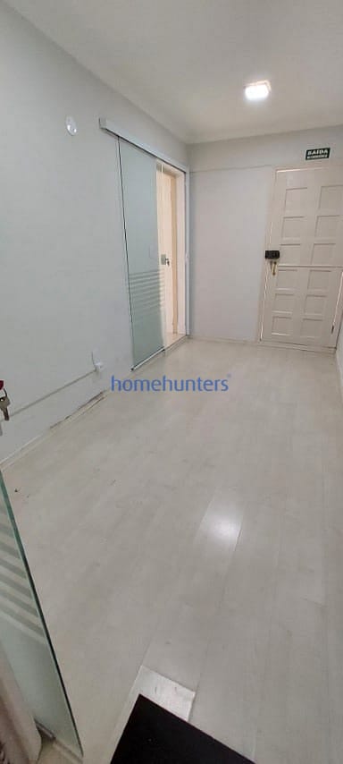 Casa para alugar com 1 quarto, 150m² - Foto 29