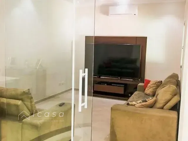 Casa com 450m² 3 quartos e 3 banheiros, à venda, no bairro Jardim Ana Rosa em Taubaté