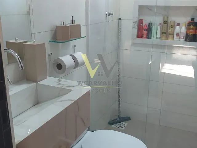 Casa com 200m² 2 quartos e 1 banheiro, à venda, no bairro Leblon em Anápolis
