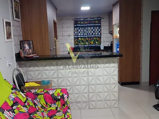 Casa com 200m² 2 quartos e 1 banheiro, à venda, no bairro Leblon em Anápolis