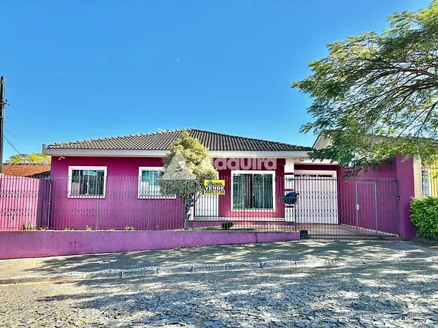 Casa com 434m² 3 quartos e 2 banheiros, à venda, no bairro Orfãs em Ponta Grossa