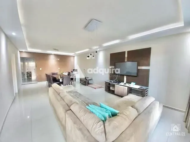 Casa com 434m² 3 quartos e 2 banheiros, à venda, no bairro Orfãs em Ponta Grossa