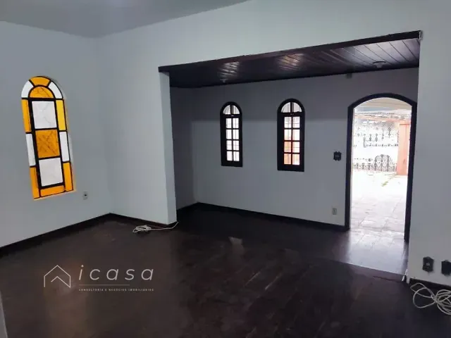 Casa com 225m² 3 quartos e 1 banheiro, à venda, no bairro Bosque dos Eucaliptos em São José dos Campos