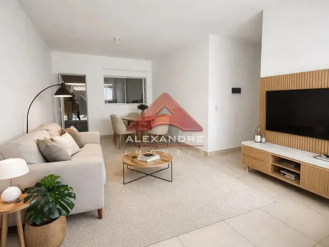 Casa com 10m² 2 quartos e 2 banheiros, à venda, no bairro Jardim Santo Onofre em São José Dos Campos