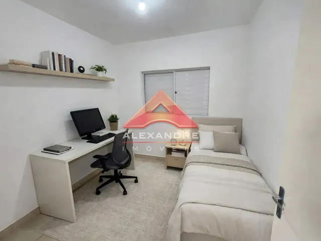 Casa com 10m² 2 quartos e 2 banheiros, à venda, no bairro Jardim Santo Onofre em São José Dos Campos