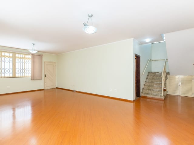 Casa com 720m² 4 quartos e 5 banheiros, à venda, no bairro Planalto Paulista em São Paulo