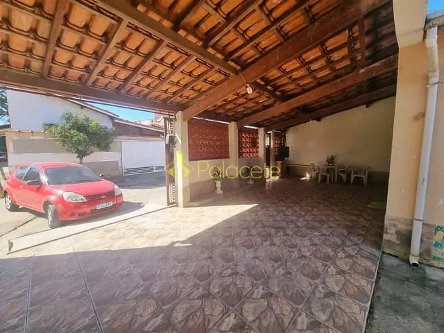 Casa com 380m² 3 quartos e 1 banheiro, à venda, no bairro Pedro Leme em Roseira