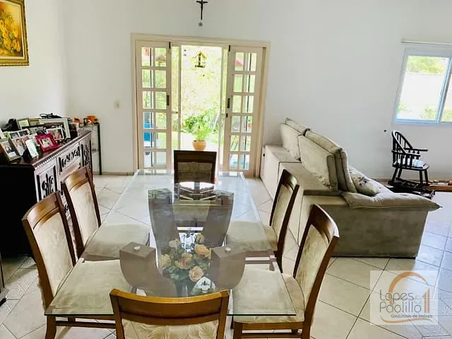 Casa com 360m² 3 quartos e 2 banheiros, à venda, no bairro Cidade Satélite em Atibaia