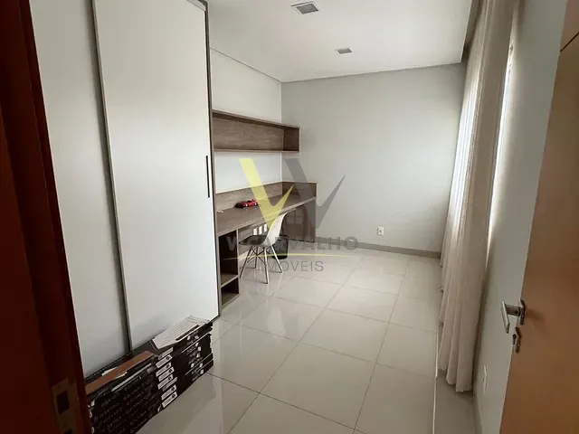 Casa com 400m² 3 quartos e 4 banheiros, à venda, no bairro Anapolis City em Anápolis