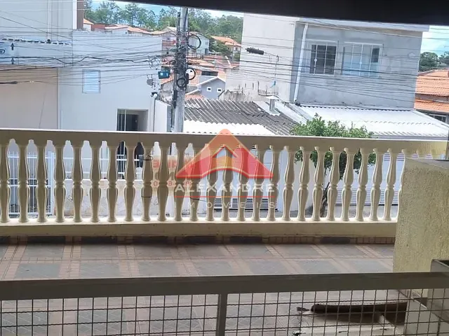 Casa com 150m² 3 quartos e 5 banheiros, à venda, no bairro Campos de São José em São José dos Campos