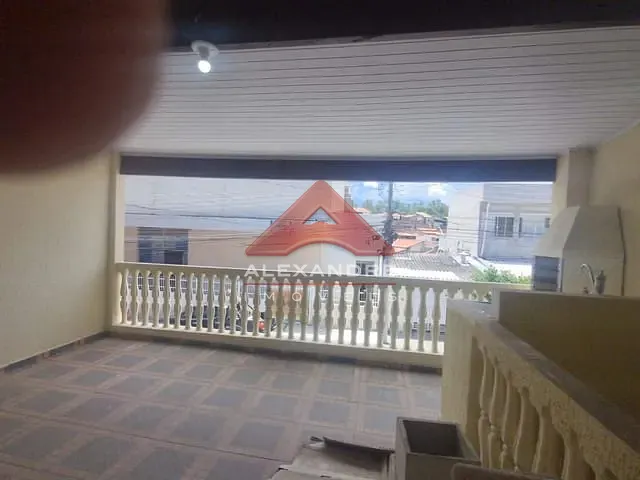 Casa com 150m² 3 quartos e 5 banheiros, à venda, no bairro Campos de São José em São José dos Campos