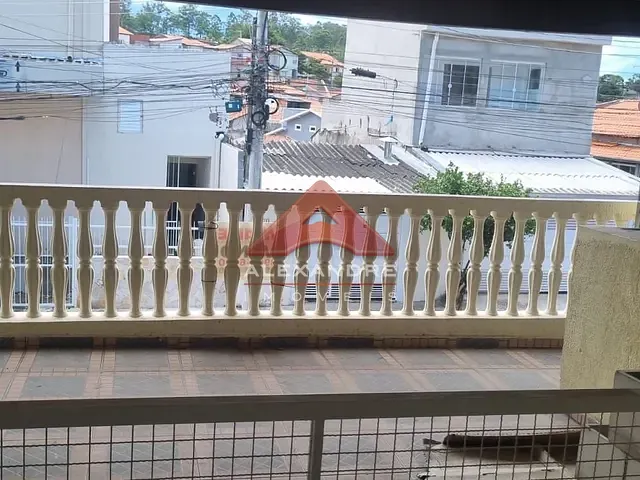 Casa com 150m² 3 quartos e 5 banheiros, à venda, no bairro Campos de São José em São José dos Campos