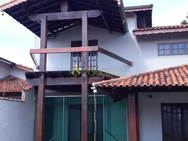 Casa com 450m² 3 quartos e 2 banheiros, à venda, no bairro Jardim Residencial Doutor Lessa em Pindamonhangaba