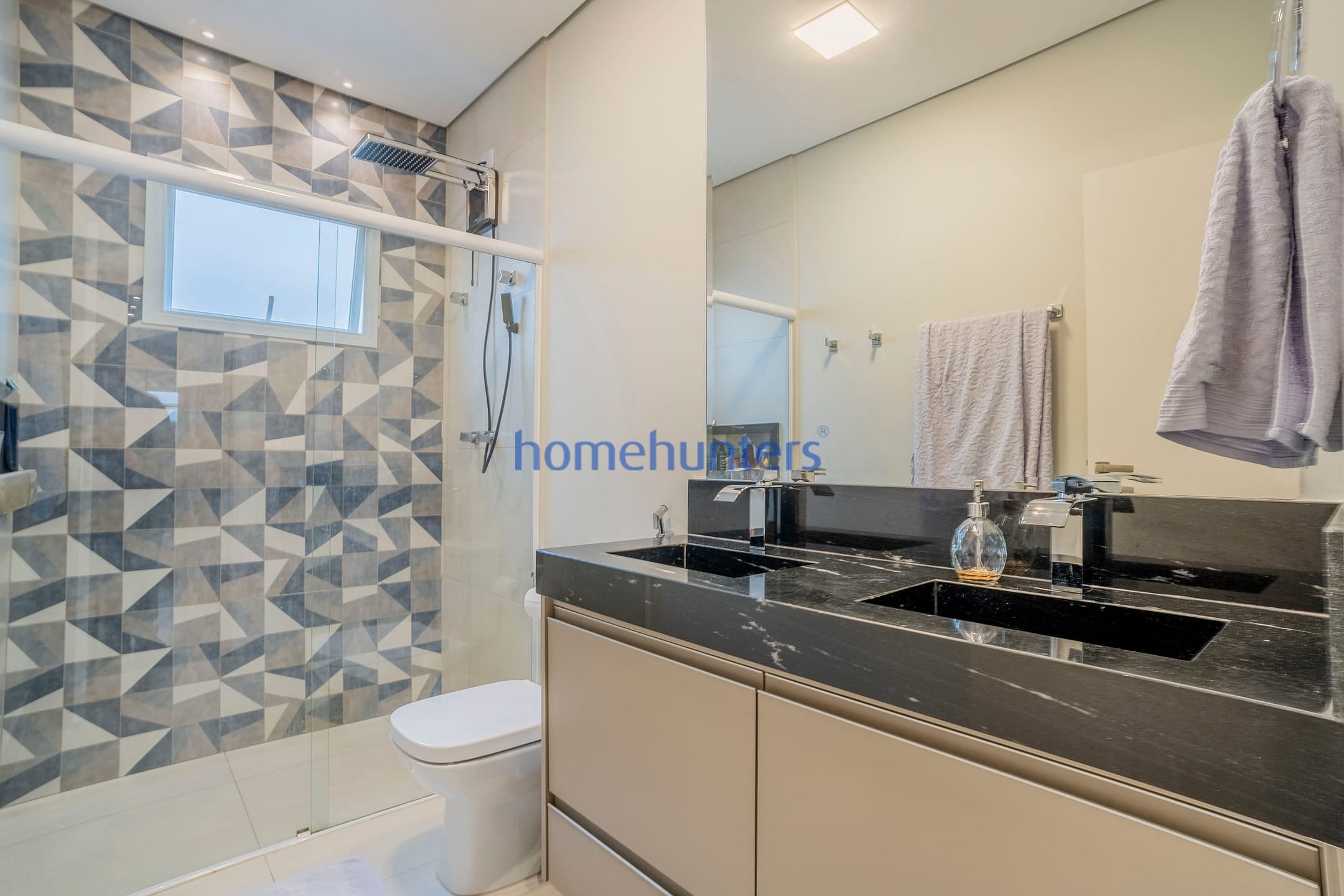 Casa à venda com 3 quartos, 180m² - Foto 7
