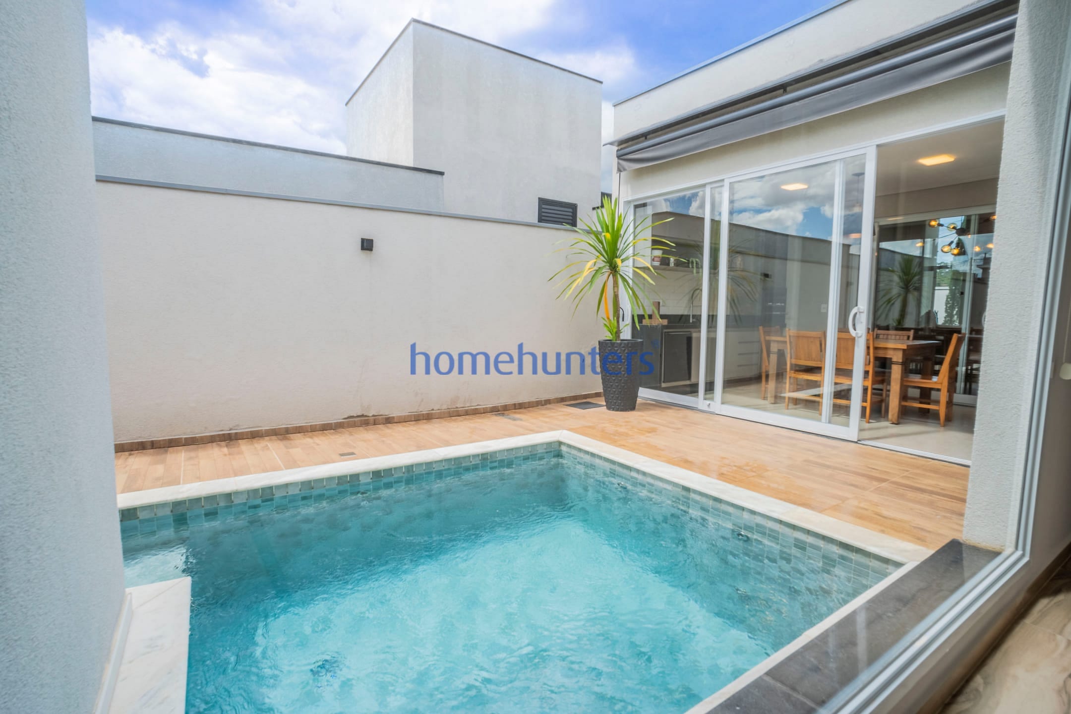 Casa à venda com 3 quartos, 180m² - Foto 8