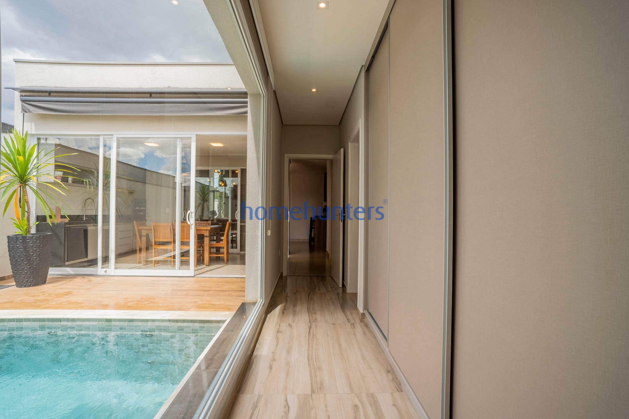 Casa à venda com 3 quartos, 180m² - Foto 9