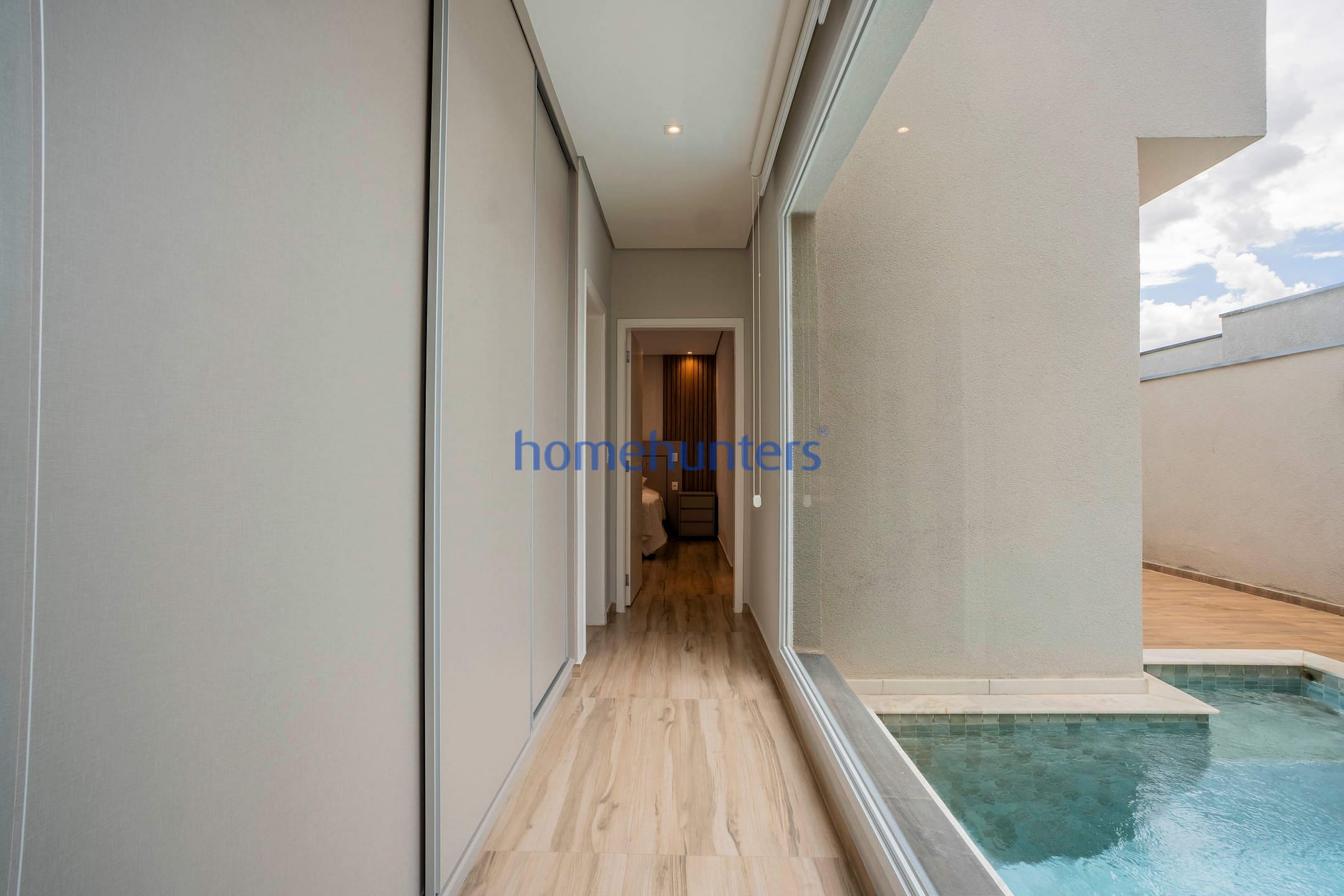 Casa à venda com 3 quartos, 180m² - Foto 14