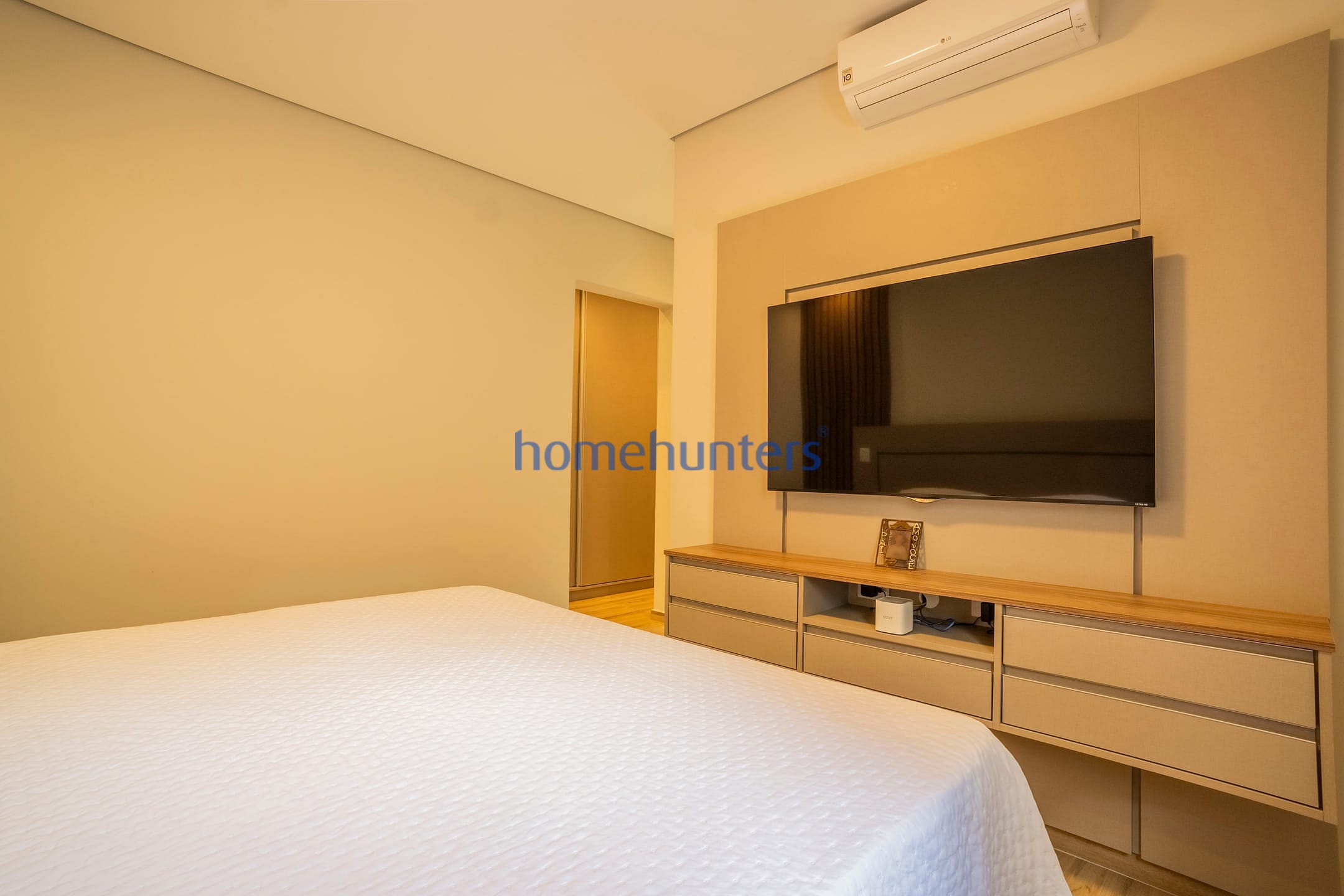 Casa à venda com 3 quartos, 180m² - Foto 2