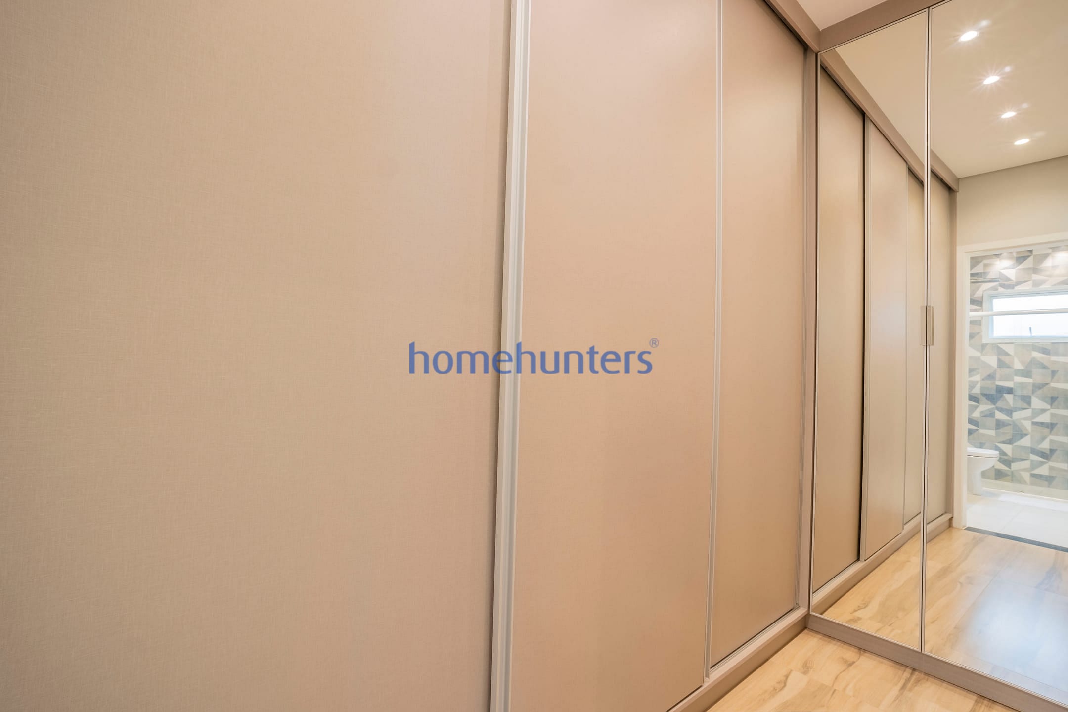 Casa à venda com 3 quartos, 180m² - Foto 6