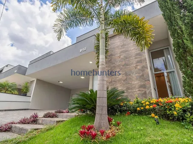 Casa com 302m² 3 quartos e 4 banheiros, à venda, no bairro Jardim São Marcos em Valinhos