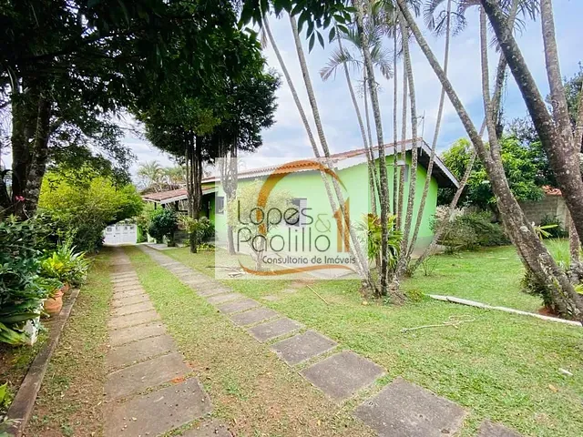 Casa com 800m² 3 quartos e 3 banheiros, à venda, no bairro Jardim dos Pinheiros em Atibaia
