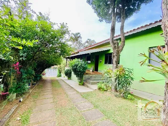 Casa com 800m² 3 quartos e 3 banheiros, à venda, no bairro Jardim dos Pinheiros em Atibaia